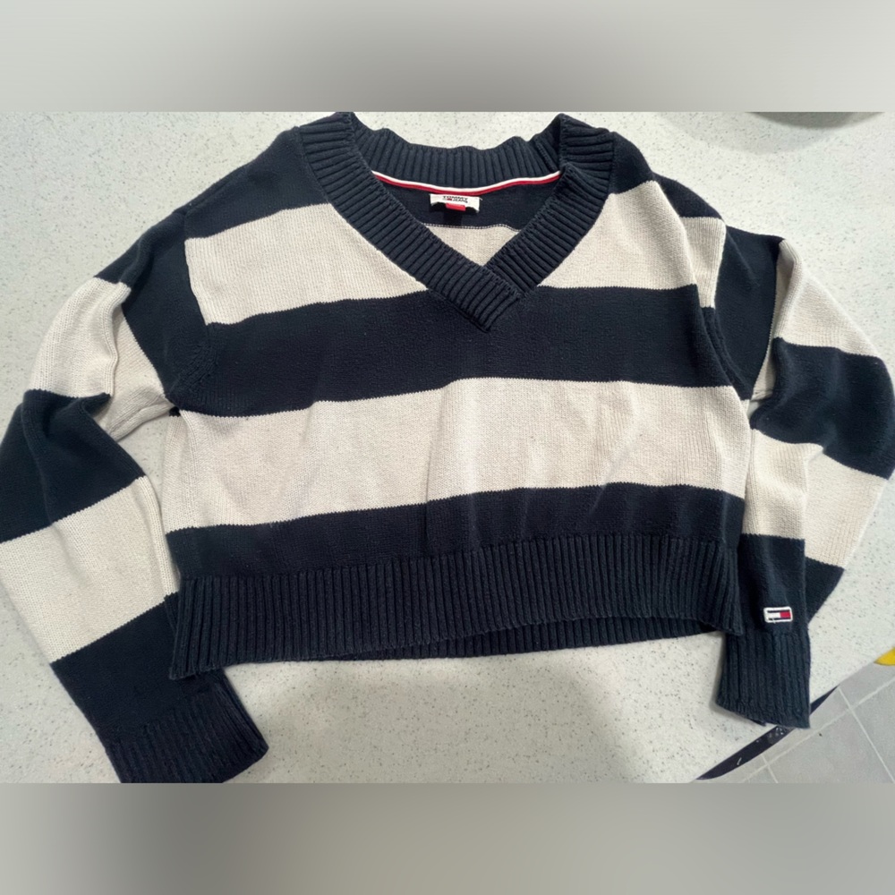 tommy women’s small navy and white striped sweater